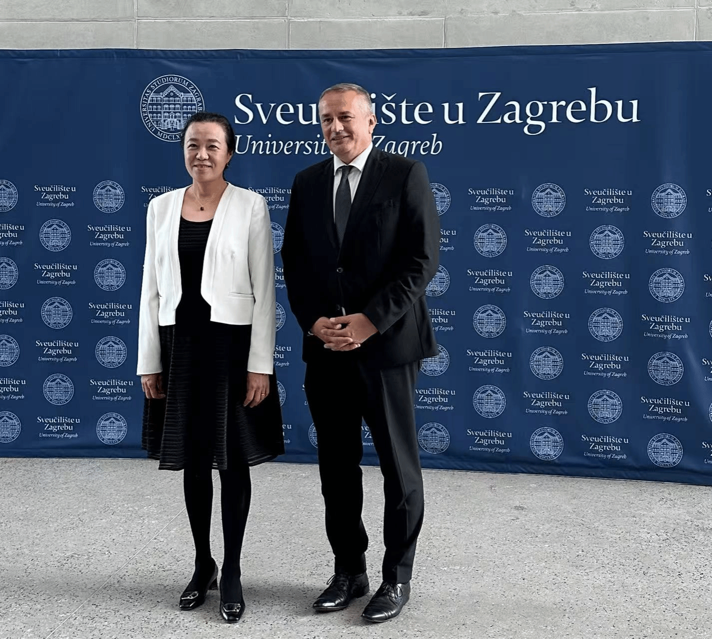 图片21.png 图片21.png